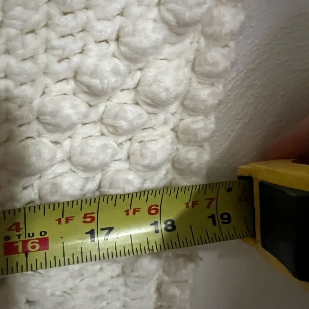 HANDMADE‎ Hand Crafted Crochet and Applique Bassinet Blanket Pad 27 L x 19 W